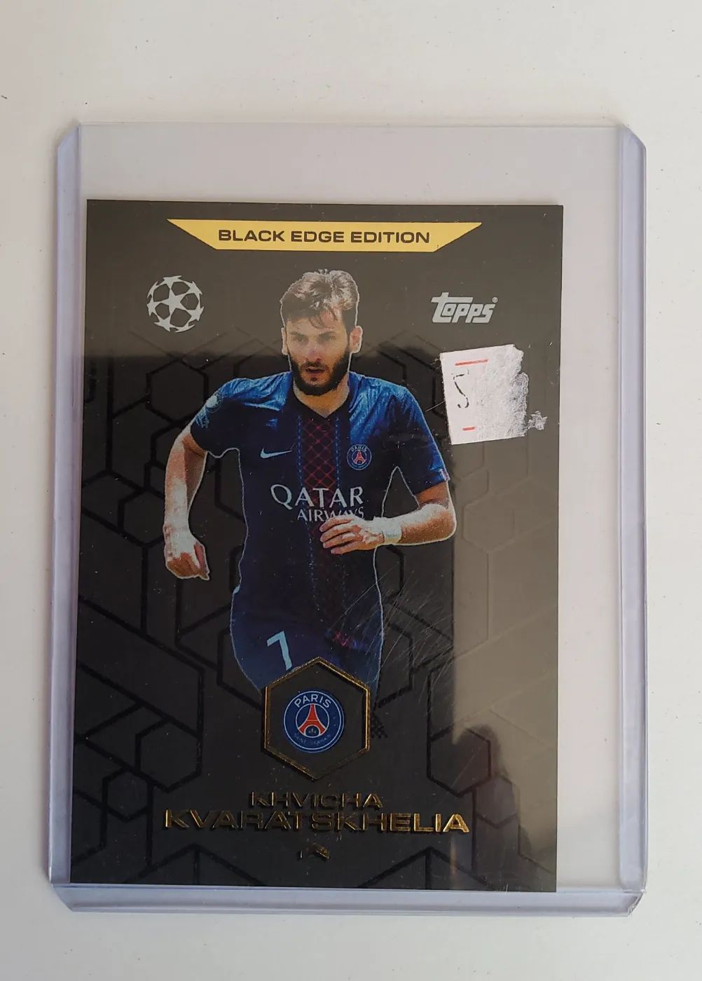 Fussballkarte: Khvicha Kvaratskhelia, Paris Saint-Germain, Topps UEFA Champions League 2024, Black Edge Edition